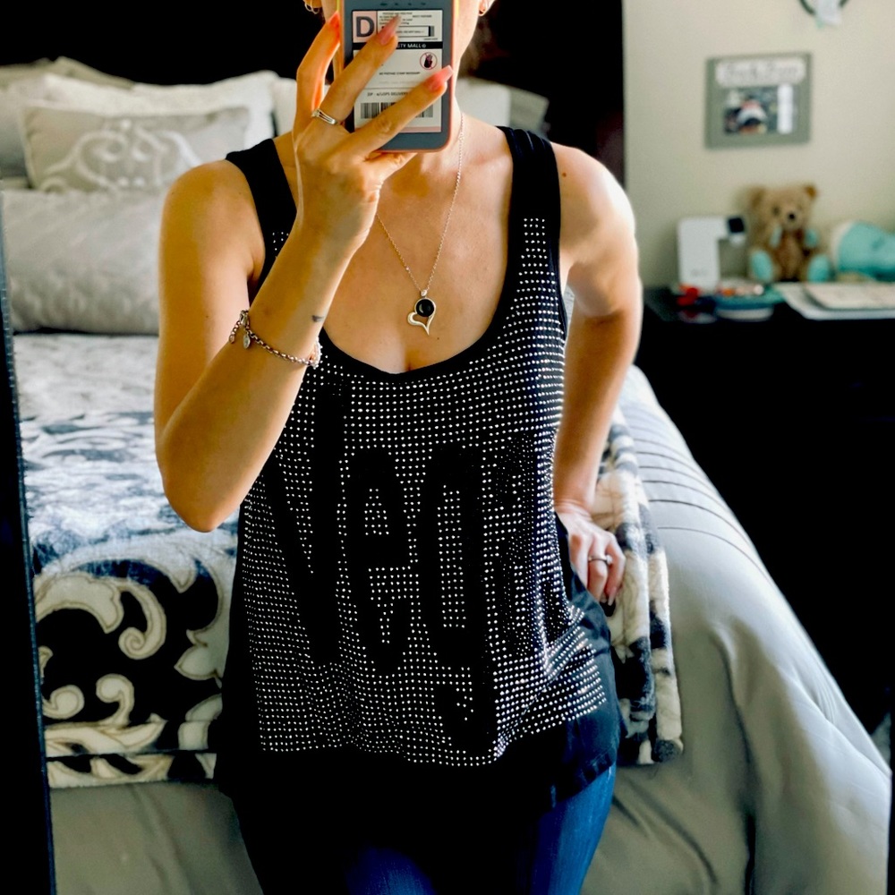 Black VEGAS Top